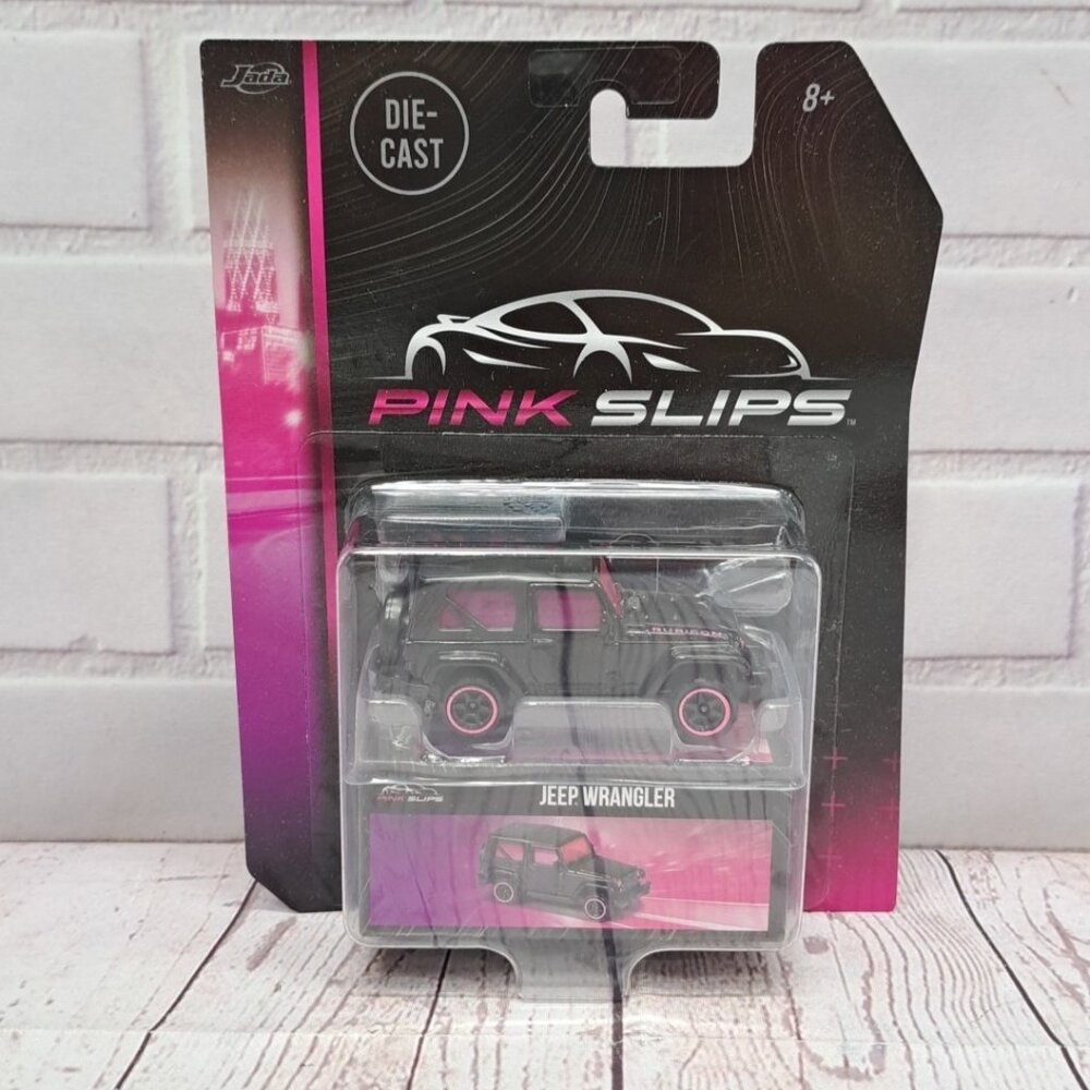 Jada Toys Pink Slips Jeep Wrangler Rubicon Black with Pink Wheels